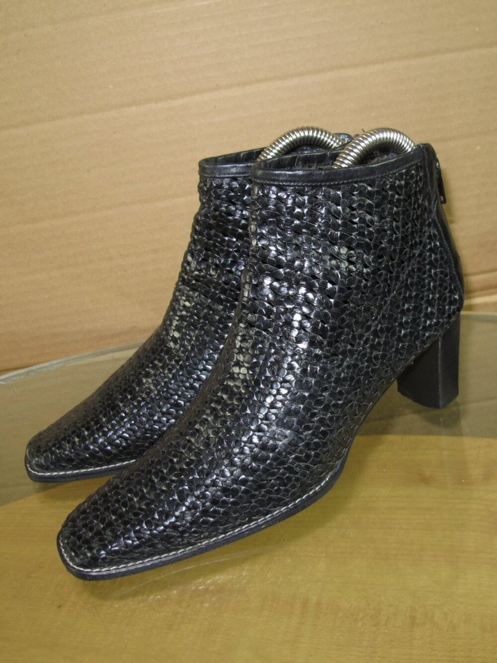 Stuart Weitzman Woven Leather Ankle Boots Size 7 W
